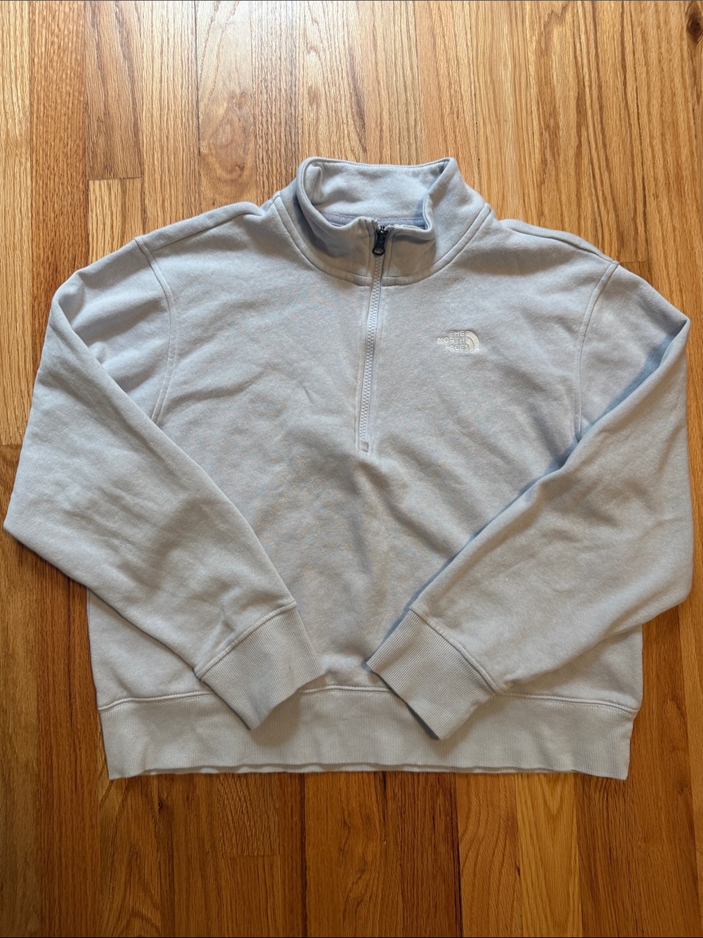 The North Face Women’s Pale Blue Half-Zip Fleece - EUC